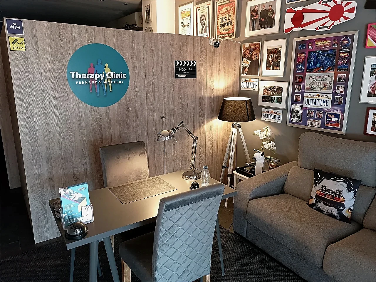 Recepción de Fernando Tealdi Therapy Clinic